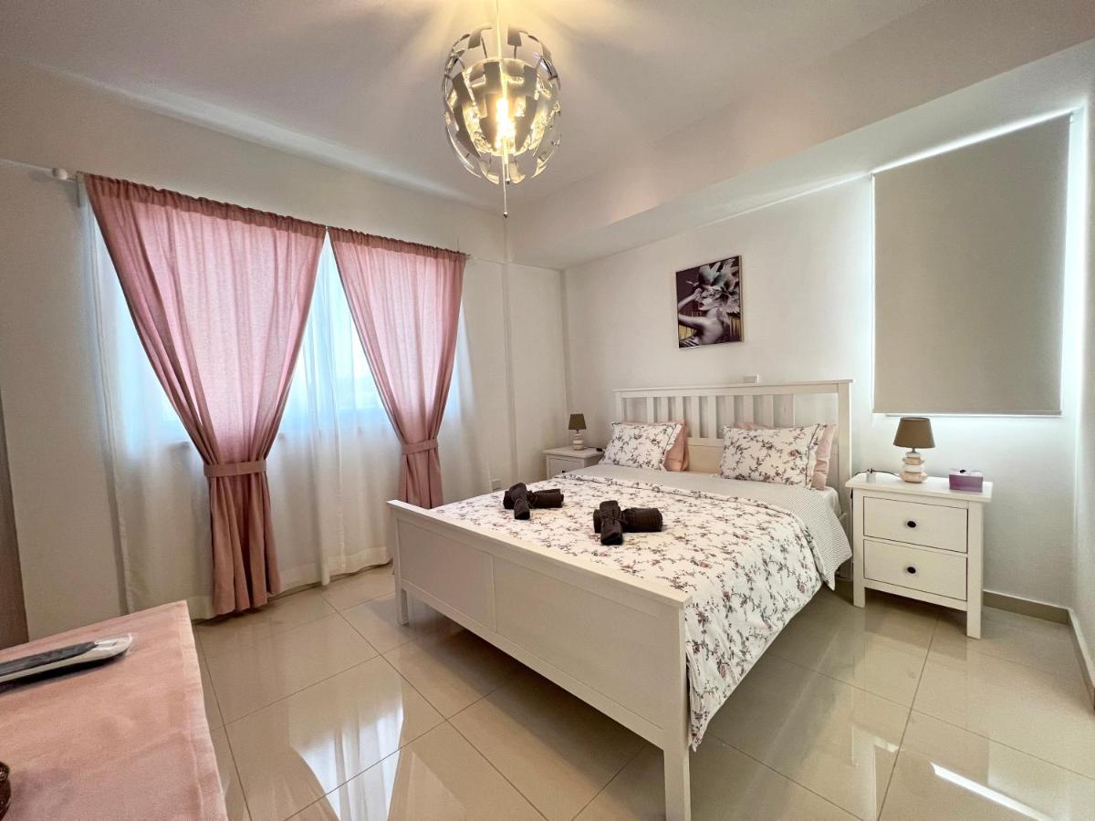 Albert'S Apartment St. Lazarus 401 Larnaca Extérieur photo